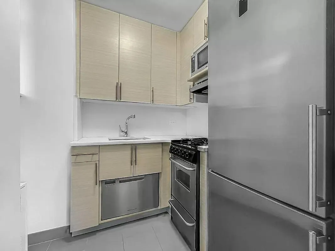 Midtown Park Ave Charming Chrysler View Corner Studio 뉴욕